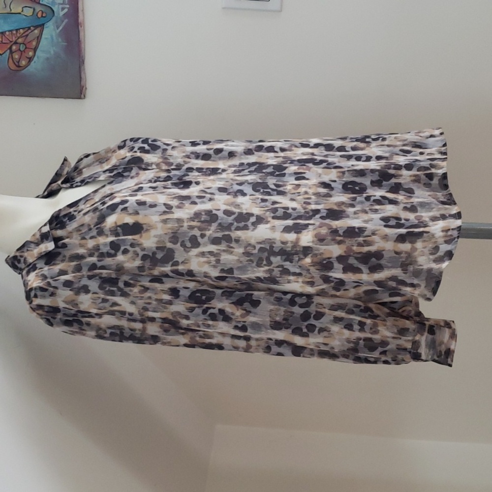 LOFT Sheer Animal Print Popover Collared V Neck Long-sleeve Blouse Size M